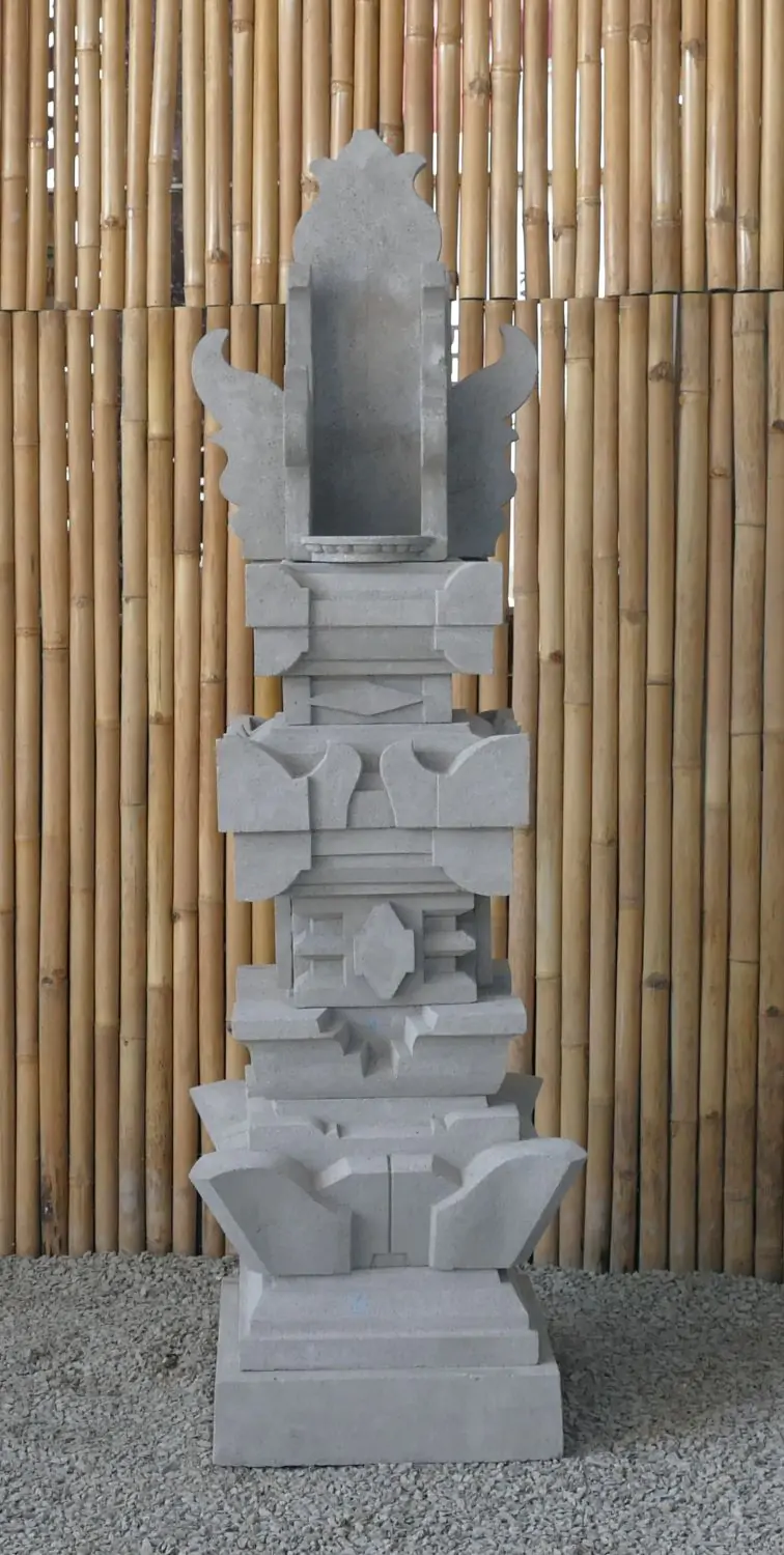  Product image 11 of the product “Balinese Temple, casted with Paras Stone, with open place on top, 170cm. Mulitparted ”